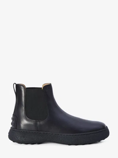 Tod's W. G. Chelsea Boots In Leather