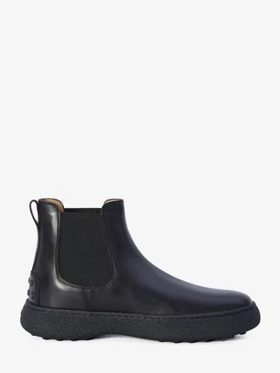 Tod's W. G. Chelsea Boots In Leather