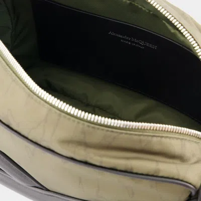 ALEXANDER MCQUEEN ALEXANDER MCQUEEN HARNESS CAMERA BAG 