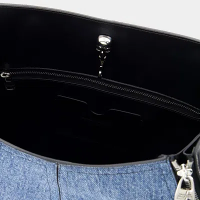 Alexander Mcqueen The Skull Hobo Bag