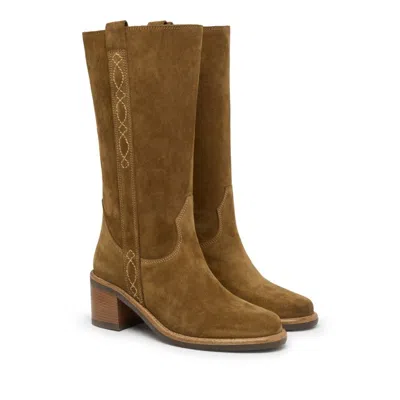 Ash Boots