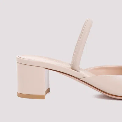 Gianvito Rossi Slingback Décollet