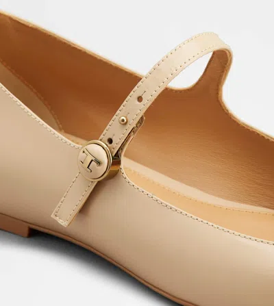 Tod's Women's Gomma Flat 23l Cinturino Bott