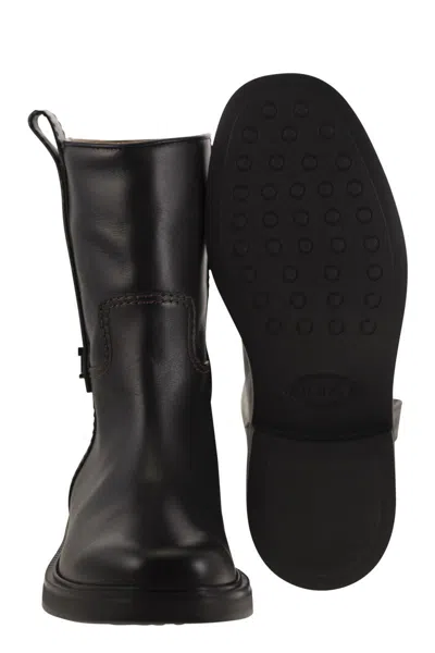 Tod's Refined Black Leather Ankle Boots With Block Heel In Black
