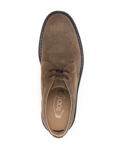 Tod's Desert Boots In Brown Suede