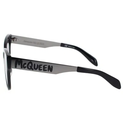Alexander Mcqueen Sunglasses In Black