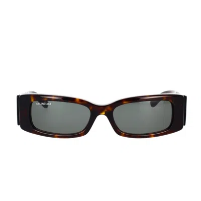Balenciaga Grey Rectangular Ladies Sunglasses Bb0096s 002 51 In Brown