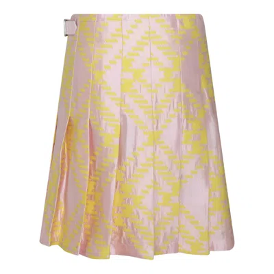 Burberry Checked A-line Mini Skirt In Sherbet Ip Check