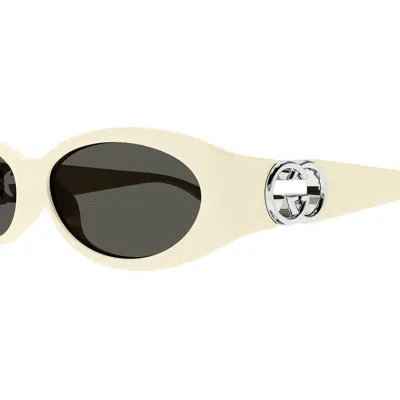 Gucci Eyewear Sunglasses In Beige
