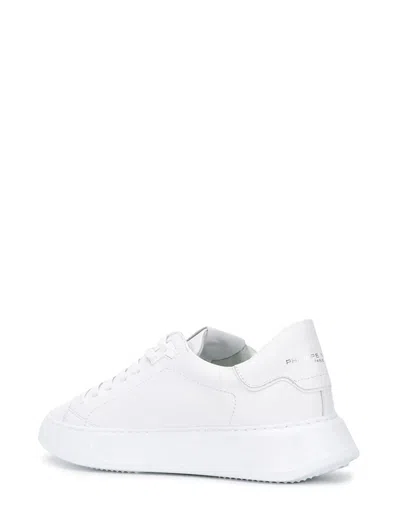 Philippe Model Temple Veau Leather Sneakers In Veau Blanc
