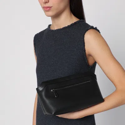 The Row Clutches