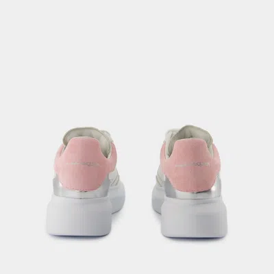 Alexander Mcqueen Mcqueen Oversize Platform Sneaker