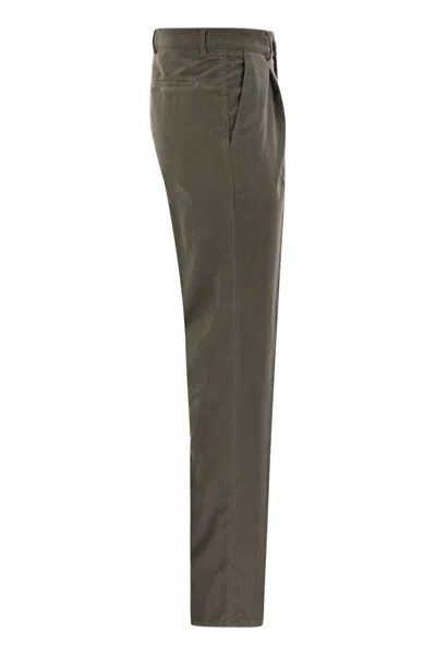 Brunello Cucinelli Men Leisure Fit Trousers In Garment Dyed Cotton Corduroy With Darts