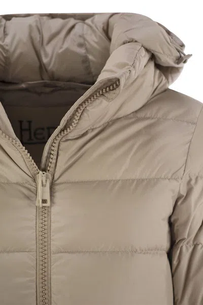 Herno Medium Down Jacket With Hood