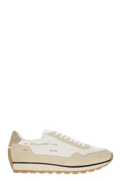 Hogan Leather Sneakers With Round Toe And Ridged Rubber Sole In Neutral
