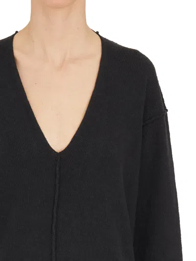Isabel Benenato V Neck Sweater