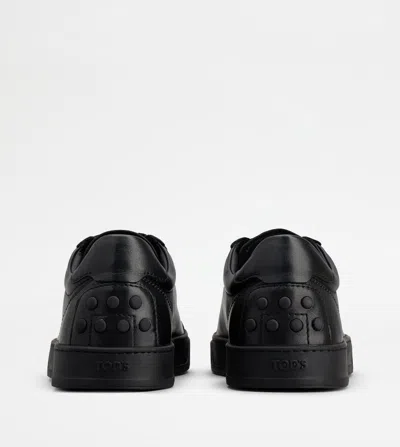 Tod's Rubber Sole Round Toe Low-top Sneakers
