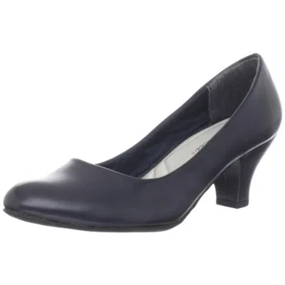 Easy Street Fabulous Classic Pump In Blue