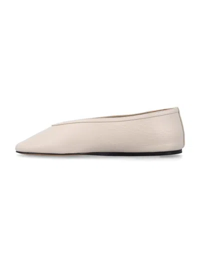 Shop Le Monde Beryl Luna Slipper In Beige