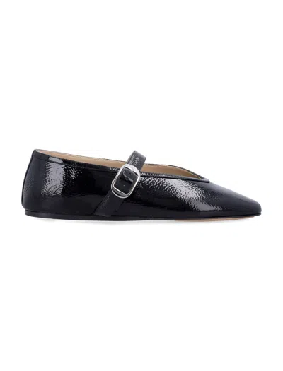 Shop Le Monde Beryl Stella Slipper In Black