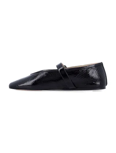 Le Monde Beryl Patent Leather Mary Jane Ballet Flats In Black