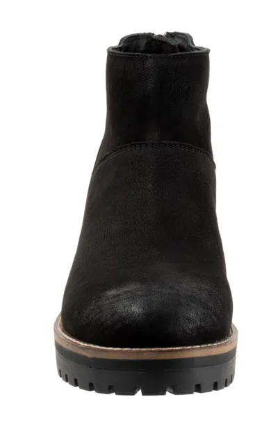 Softwalk Elmhurst Bootie In Black Nubuck