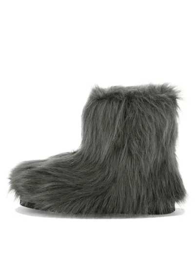 Stand Studio Boots