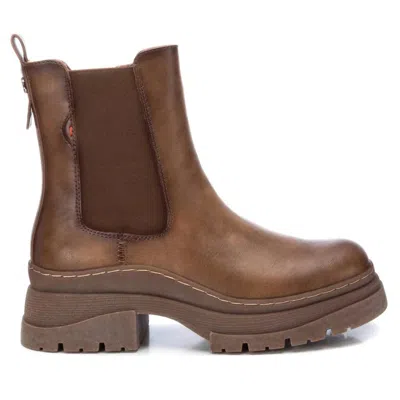 Xti Women's Chelsea Booties In Light Brown In Brown