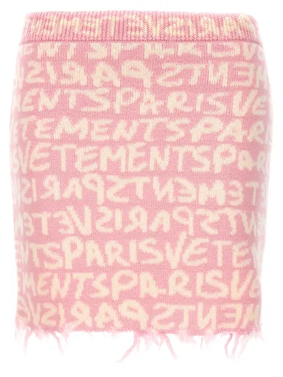 Vetements 'printed Monogram' Elastic Waistband Skirt With Frayed Hem In Pink