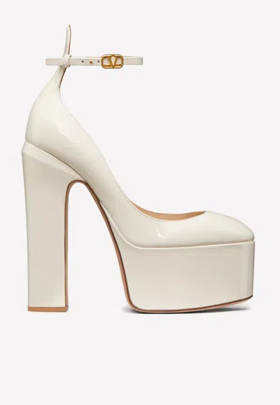 Valentino Tan-go 155 Platform Pumps In Patent Leather In Ivory