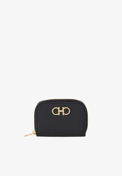 Ferragamo Gancini Zip Cardholder In Calf Leather In Black