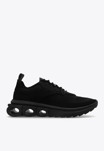 Ferragamo Sneakers Mit Gancini-schild In Black