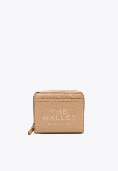 Marc Jacobs 'mini Compact' Beige Wallet With Embossed Logo In Camel