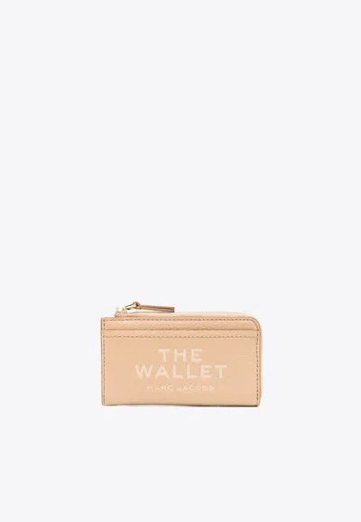 Marc Jacobs The Grained Leather Top Zip Cardholder In Beige