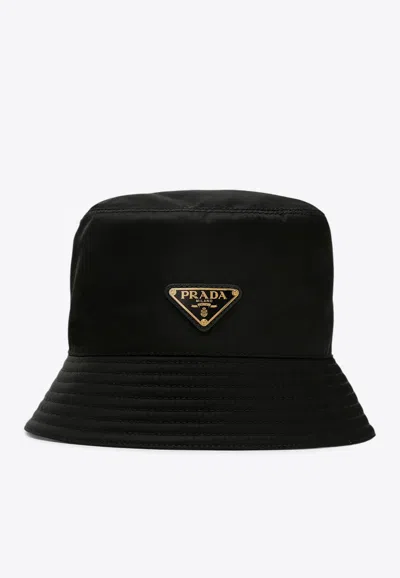 Prada Re-nylon Triangle Logo Bucket Hat In Black