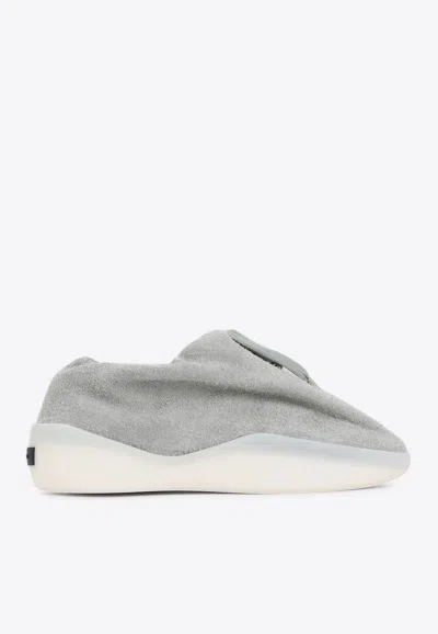 Fear Of God Moc Runner In Gray