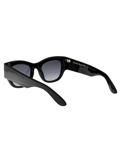 Alexander Mcqueen Alexander Mc Queen Sunglasses Am0420 S 001