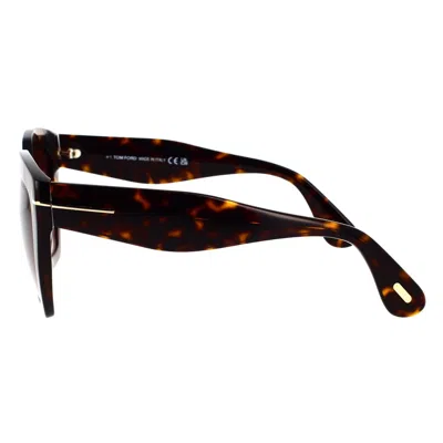 Tom Ford Eyewear Esme Oversized Frame Sunglasses In Brown