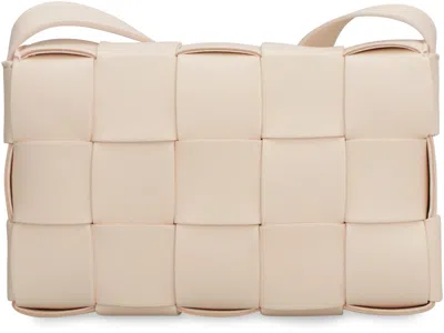 Bottega Veneta Intrecciato Leather Crossbody Handbag For Women In Pink