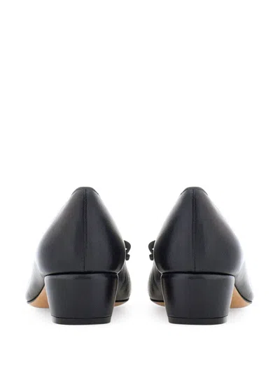 Ferragamo Nappa Leather Pumps Vara Block Heel Bow In Black