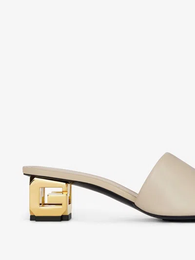 Givenchy Chic Cube Flat Sandals 45mm In Natural Beige