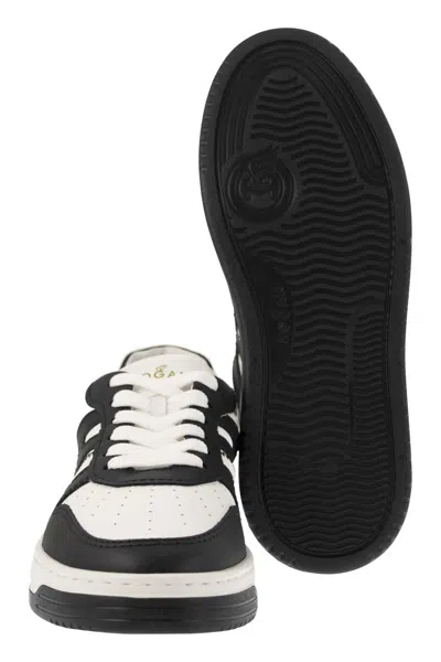 Hogan H630 Sneakers With Rubber Sole And Perforated Detailing