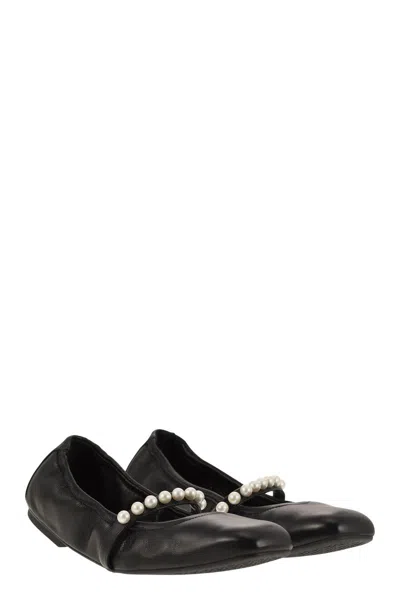 Stuart Weitzman Goldie Ballet Flat Black