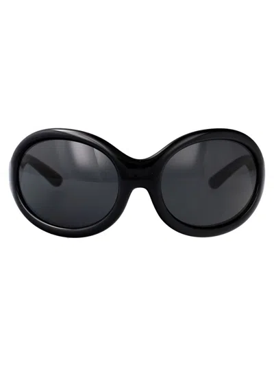 Dolce & Gabbana Geometric Frame Sunglasses In Black