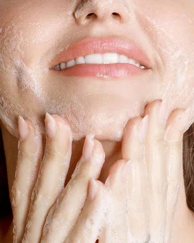 Kora Organics Turmeric Glow Foaming Cleanser