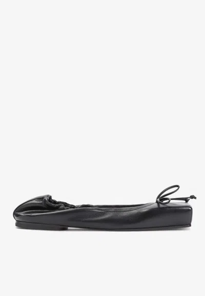 Jacquemus Flats In Black