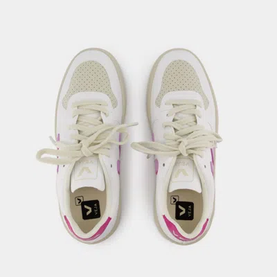 Veja V10 Womens Comfort Insole Faux Leather Running & Training Shoes