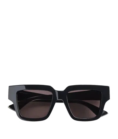 Bottega Veneta Logo-plaque Square-frame Sunglasses In Black/grey
