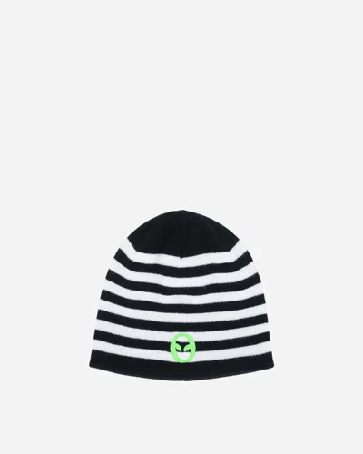 No Problemo Alien-o Reversible Beanie In Black