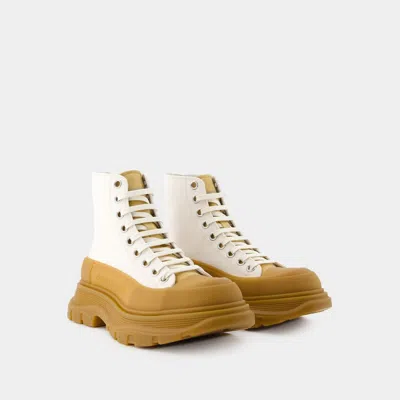Alexander Mcqueen Tread Ankle Boots